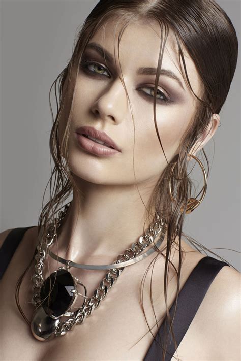 Dorina Darii by Stefan Dani - ShockBlast