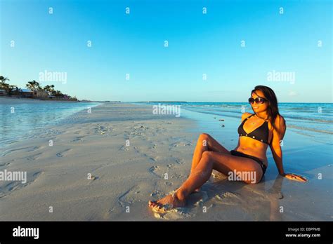 Girl on Sugar Beach, Bantayan Island, Cebu, The Visayas, Philippines ...