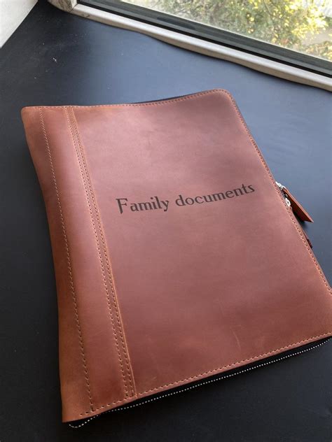 Кожаная папка для семейных документов FAMILY FOLDER коньячная (ID ...