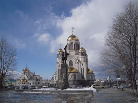 Here, there, sand everywhere: Yekaterinburg to Tomsk