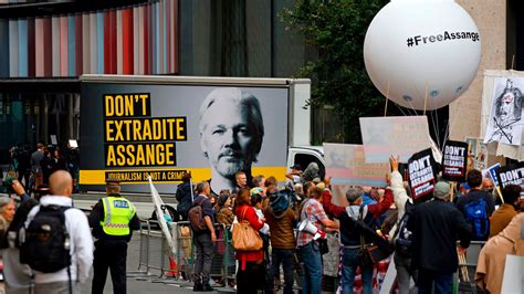 Julian Assange Appears in London Court for U.S. Extradition Hearing