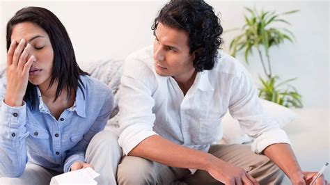 Dating and Debt: Navigating Credit Issues in a Relationship
