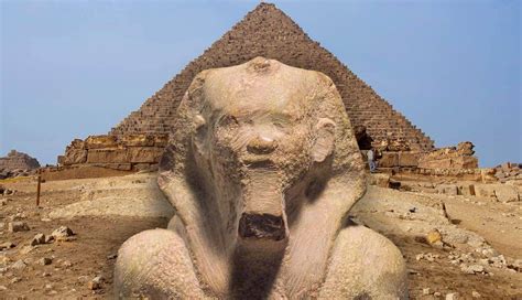 The Pyramid of Menkaure and Its Lost Treasures