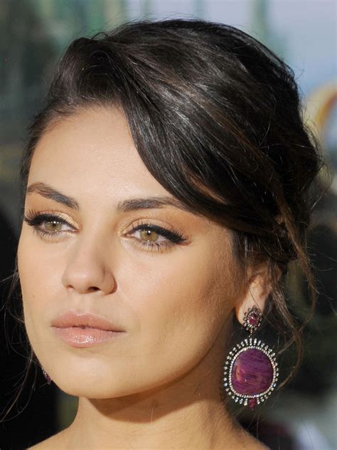 Mila Kunis No Makeup | Saubhaya Makeup