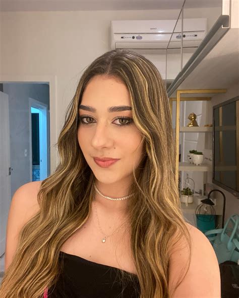 Beatriz Dos Reis 5