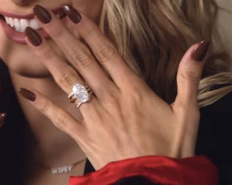 Hailey bieber wedding ring and bands – Artofit