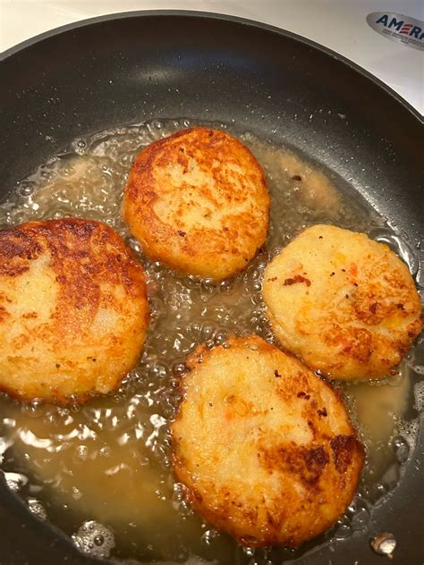 @hideur-pickle-jars on Tumblr