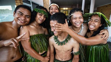 pacific islanders  long drawn wisdom   earth  sky