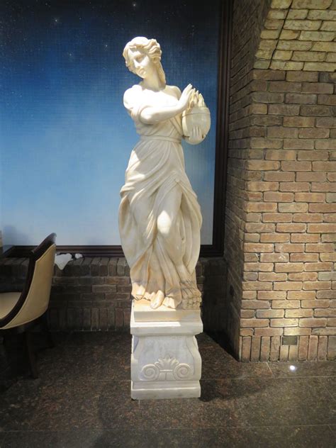 Greco-Roman Statue, Goddess of the Hearth, on Base, Solid Marble 17" x