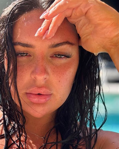 𝚂𝚊𝚖𝚖𝚢.𝙷𝚊𝚝𝚌𝚑𝚊𝚛𝚍♡︎ (@sammyhatchard) • Instagram photos and videos