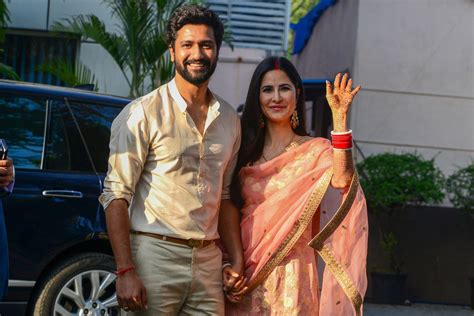 Vicky Kaushal & Katrina Kaif Announce Pregnancy Online