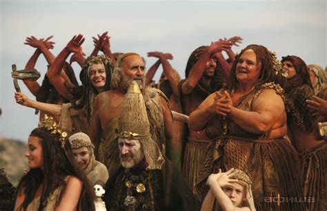 Фильм Миллион лет до нашей эры-2 (Франция, Испания, 2007) – Афиша-Кино