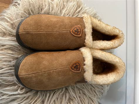 ariat slippers men