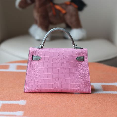 Hermes 5P Pink & 80 Pearl Grey Matt Aligator Crocodile Skin Mini kelly ...