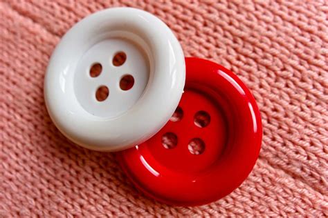 Button Day | Holiday Smart