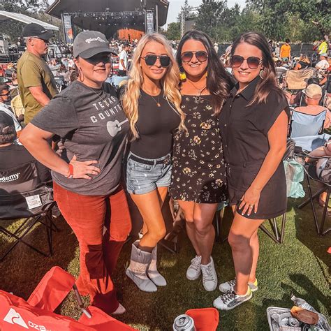 Shop Payton Nicole added a new photo. - Shop Payton Nicole