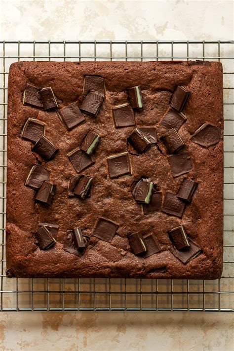 Fudgy Andes Mint Chocolate Brownies - SueBee Homemaker