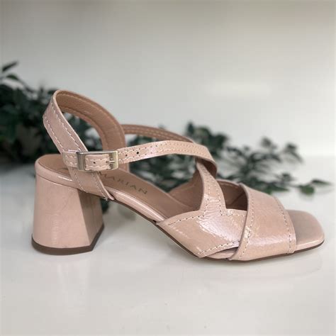 Marian Nude Patent Block Heel Sandal – Fabucci Shoes