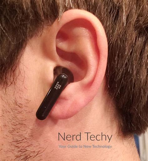 Tronsmart Battle vs. Onyx Prime Gaming Earbuds: Review & Compare