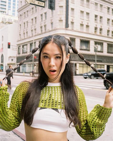 Emei | one month til tour 💃🏻 | Instagram