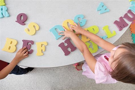 WonderFoam Big Letters, Assorted Colors, Assorted Sizes, 26 Pieces ...
