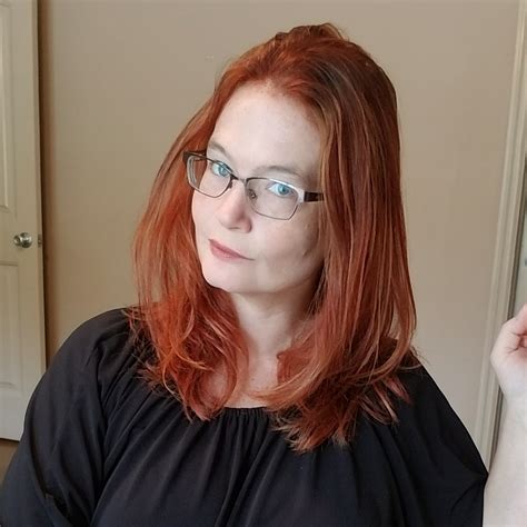 Scarlet Winters | Linktree