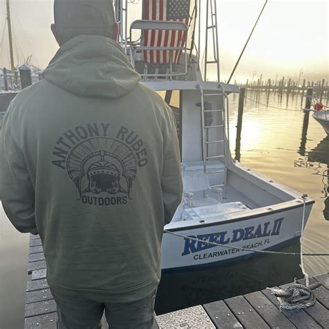Real Florida hunting and fishing - Kyndal lynn killing the inshore game
