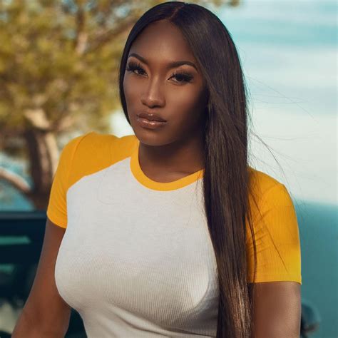 VIP - Aya Nakamura - LETRAS.COM