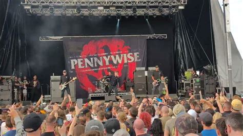 pennywise fuck authority slam dunk festival  hatfield