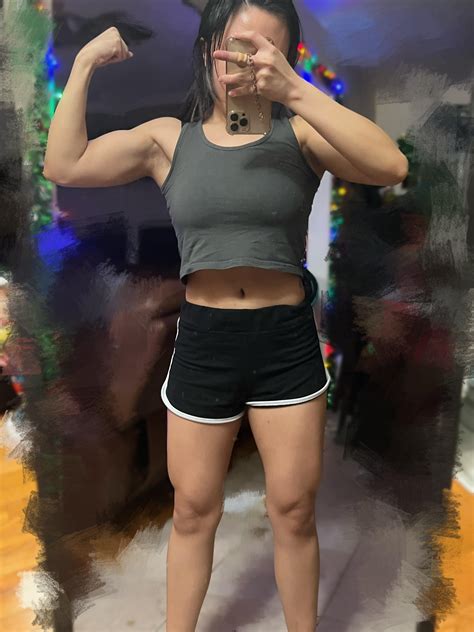 Working until I become muscle mommy : r/workoutgirls