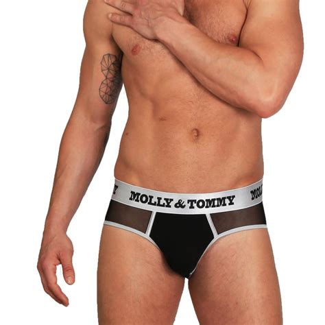 Molly & Tommy – MOLLY AND TOMMY