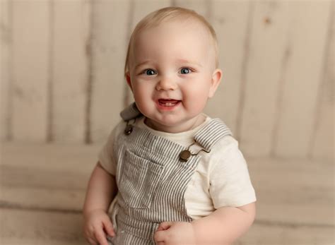 First Birthday Photoshoot Guide | Shannon Payne Photography