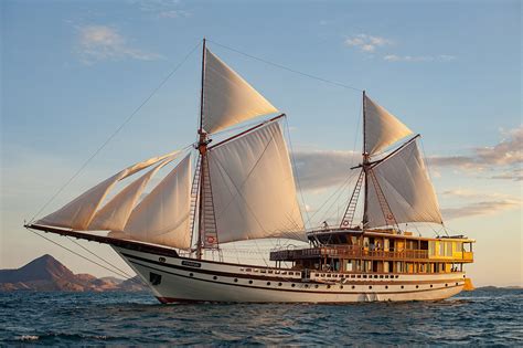 phinisi southern woodenboat sailing