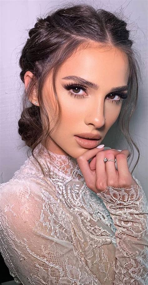 Soft glam makeup ideas : Bridal Makeup look & nude lips