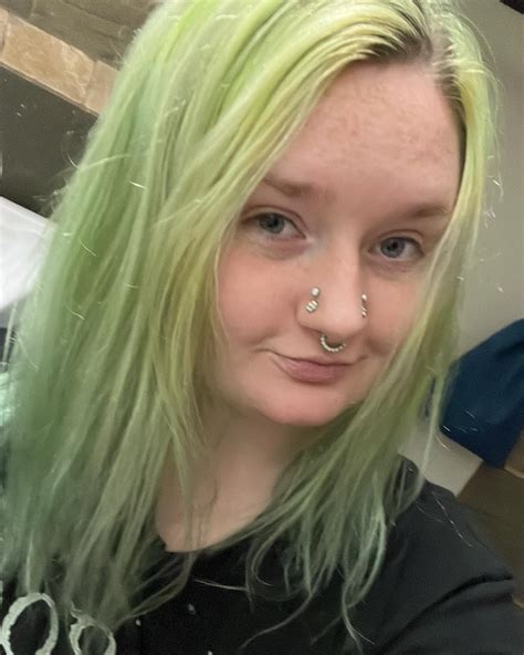 Kat (@kat4clysm) • Instagram photos and videos