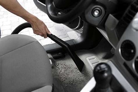 Моющий пылесос для химчистки салона автомобиля: как выбрать