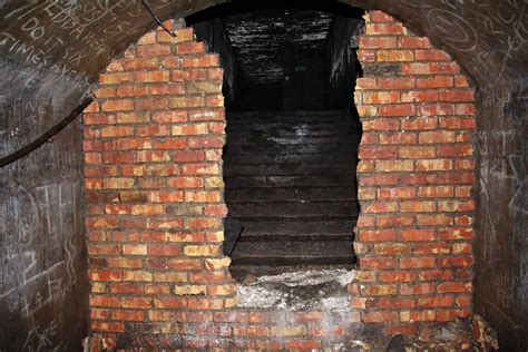 Ramsgate Tunnels – Trains, Tanks & Planes