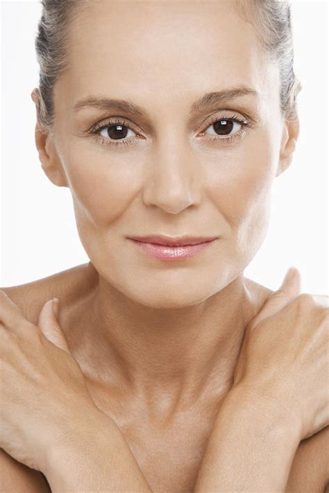 Help! My Neck is Starting to Sag: Sanctuary Cosmetic Center: Plastic ...