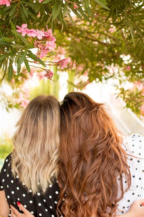 Photo gratuite de à l'intérieur, adulte, aider