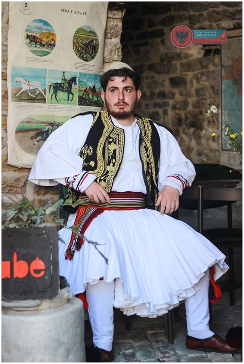 Fustanella,Dardane Ilire