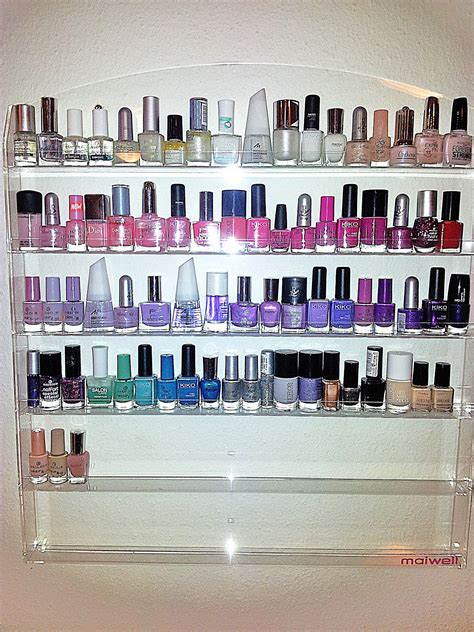 vickylicious: Nagellack Wandregal Umsortiert