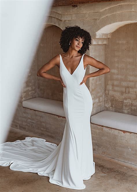 WEDDING DRESSES UNDER $1000 STYLE TBC340 - The Bridal Company