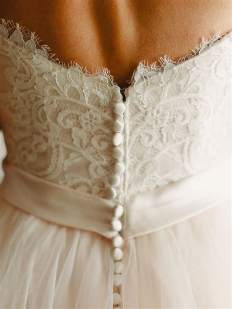 Best Strapless Bras for Wedding Dress: Ultimate Guide