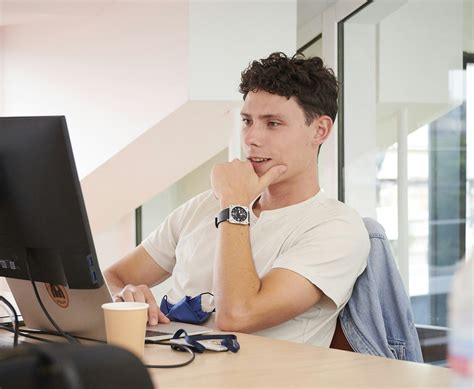 Former staff debate how much does oreillys pay for overtime