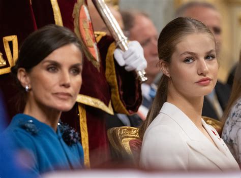 La jura de la Constitución de la princesa Leonor en imágenes - AS.com