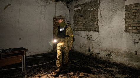 Electrical Cords, Metal Pipes: In Kherson, Signs of Torture Emerge