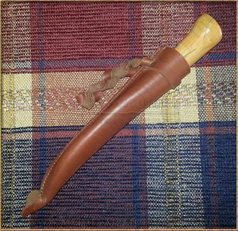 Weapons :: Daggers & Knives :: Knives :: Celtic knife blade