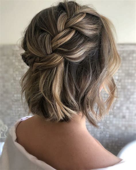 short hair hairdo ideas 9