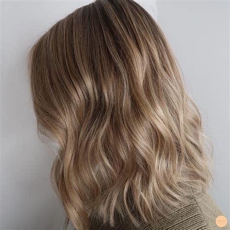 Stylists clash over which bronde hair inspo looks are best 3