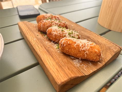 11 Best Seafood Restaurants in Lisbon and Around (2026 Edition